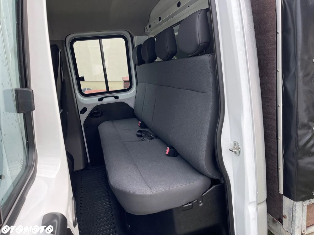 Renault Master - 25