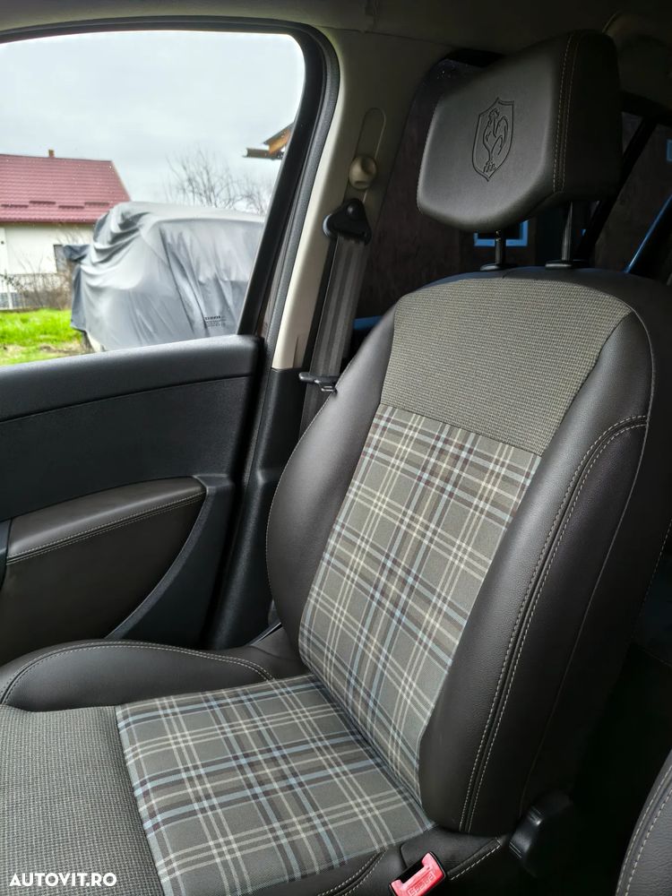 Renault Clio 1.5 dCi 90 FAP Luxe - 29