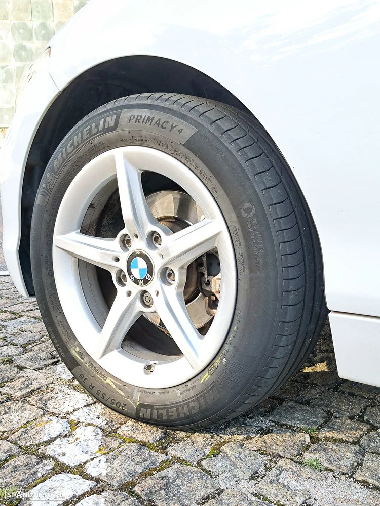 BMW 116 d Line Sport Auto - 9