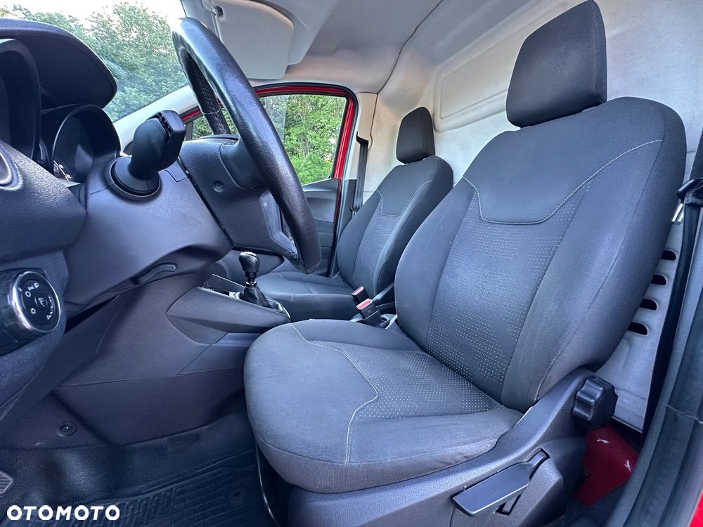Ford Transit Courier Trend - 10