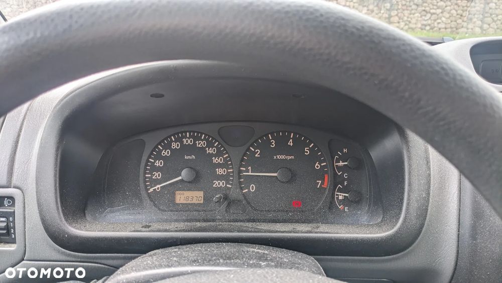 Suzuki Wagon R+ 1.3 GL - 8