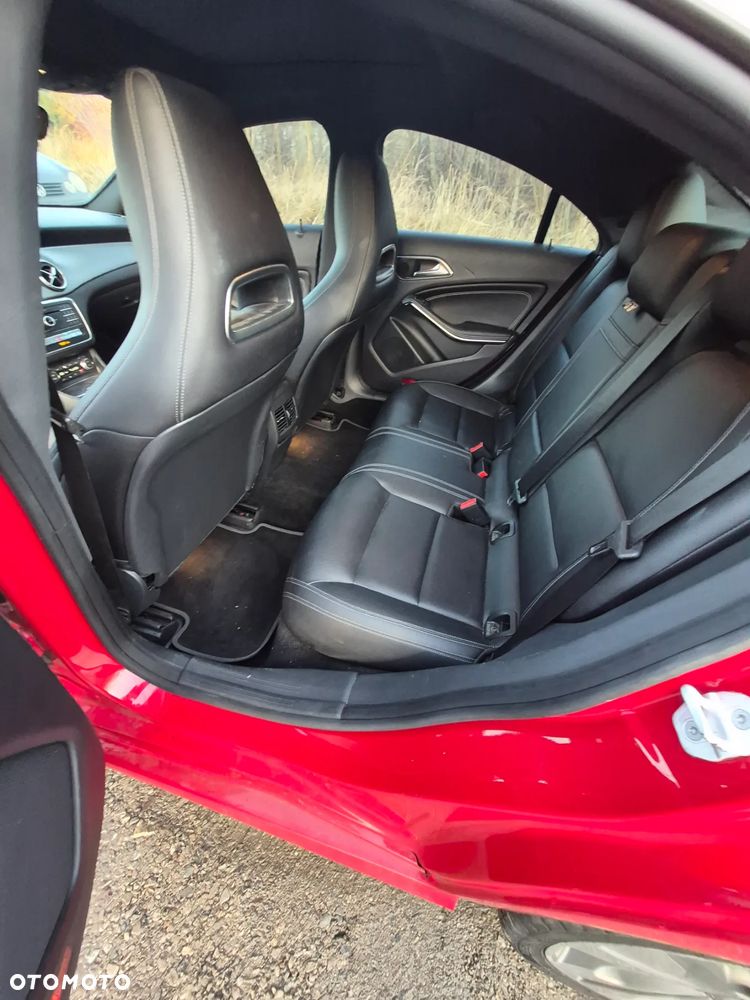 Mercedes-Benz CLA 250 Sport 7G-DCT - 7