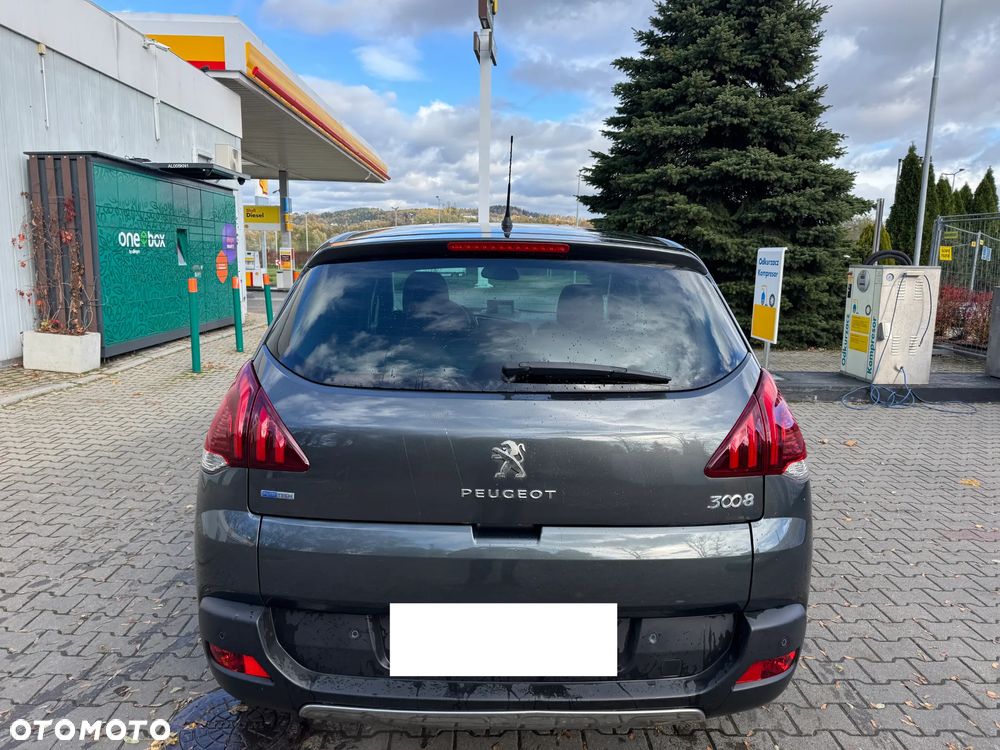 Peugeot 3008 1.2 PureTech Allure S&S - 4