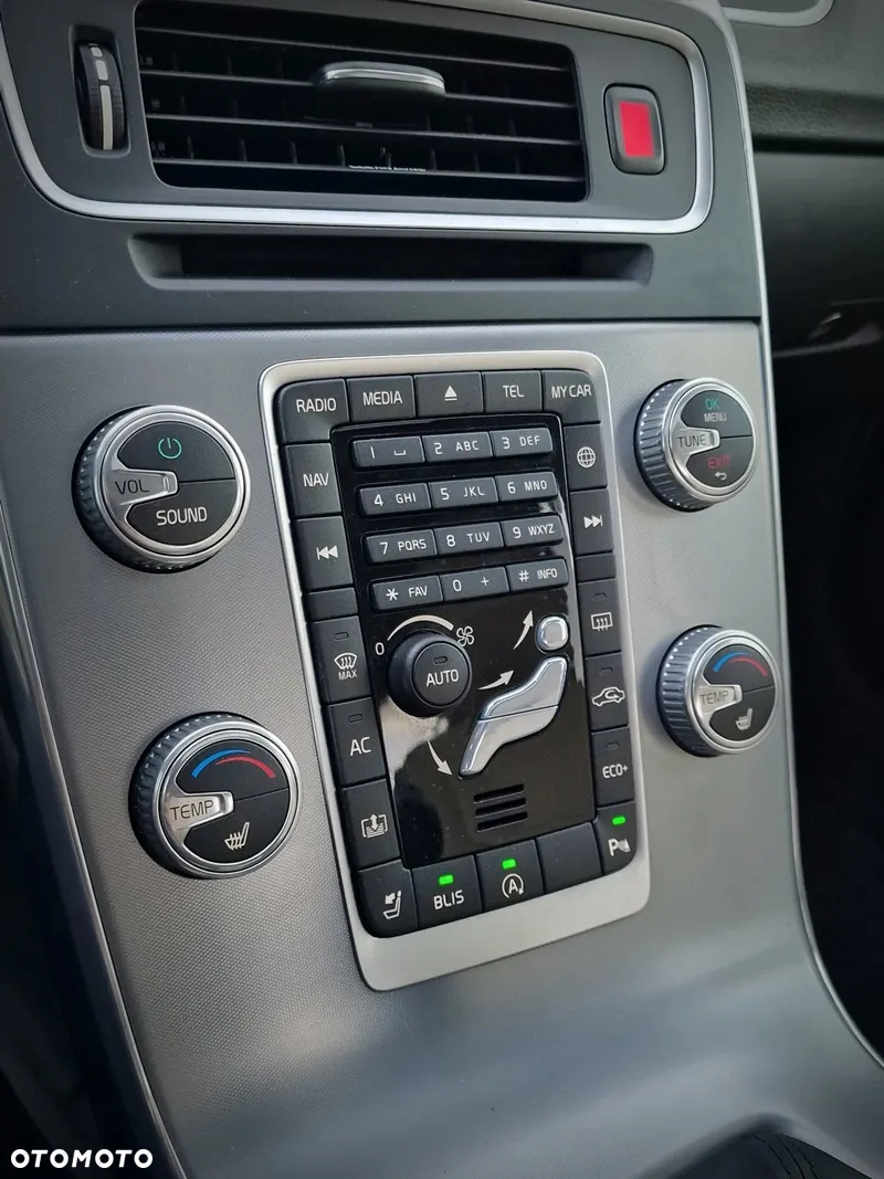 Volvo S60 T5 Geartronic Summum - 25