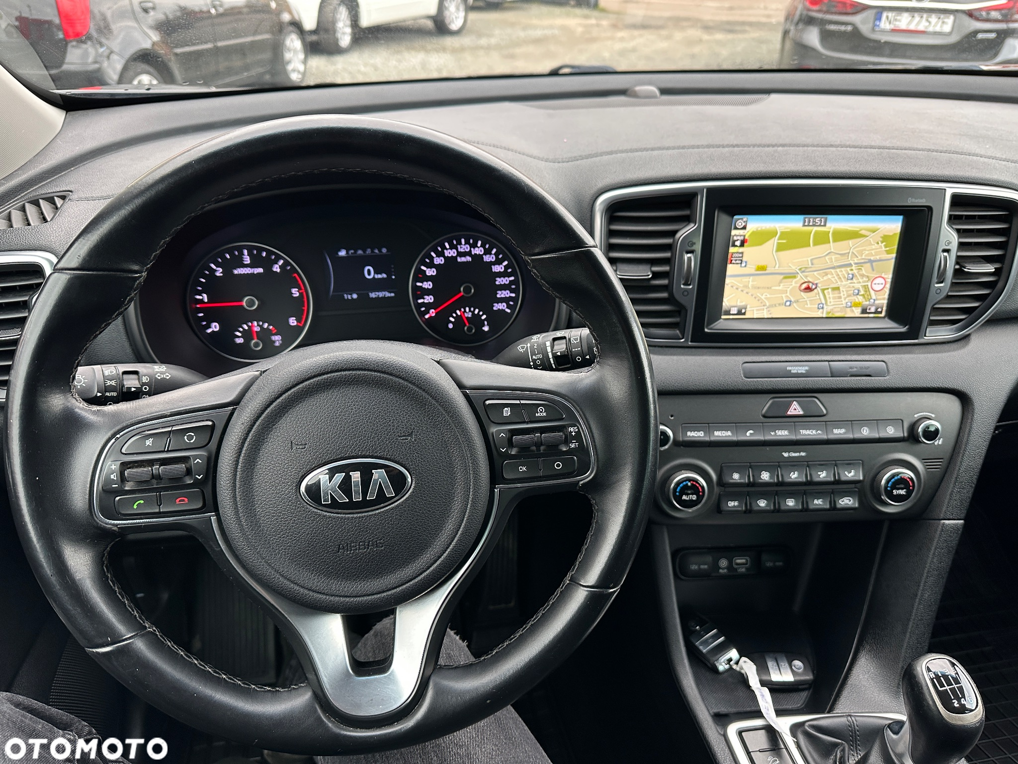 Kia Sportage 1.7 CRDI Business Line L 2WD - 27