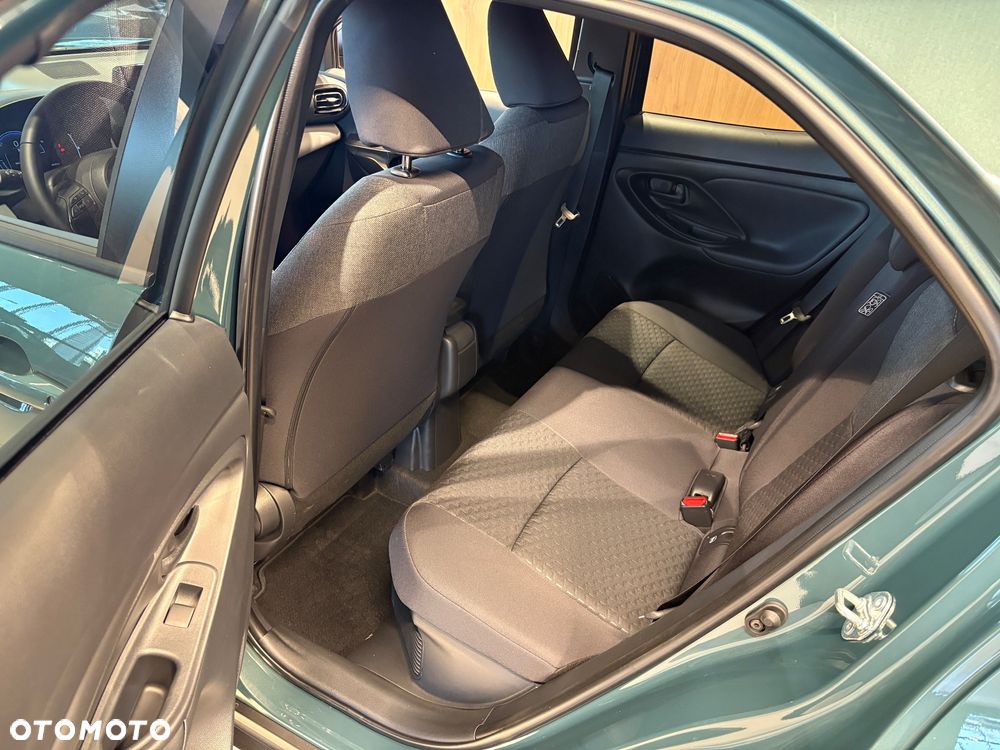 Toyota Yaris Cross - 25