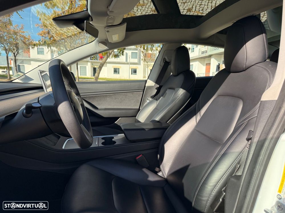 Tesla Model 3 Performance Dual Motor AWD - 12