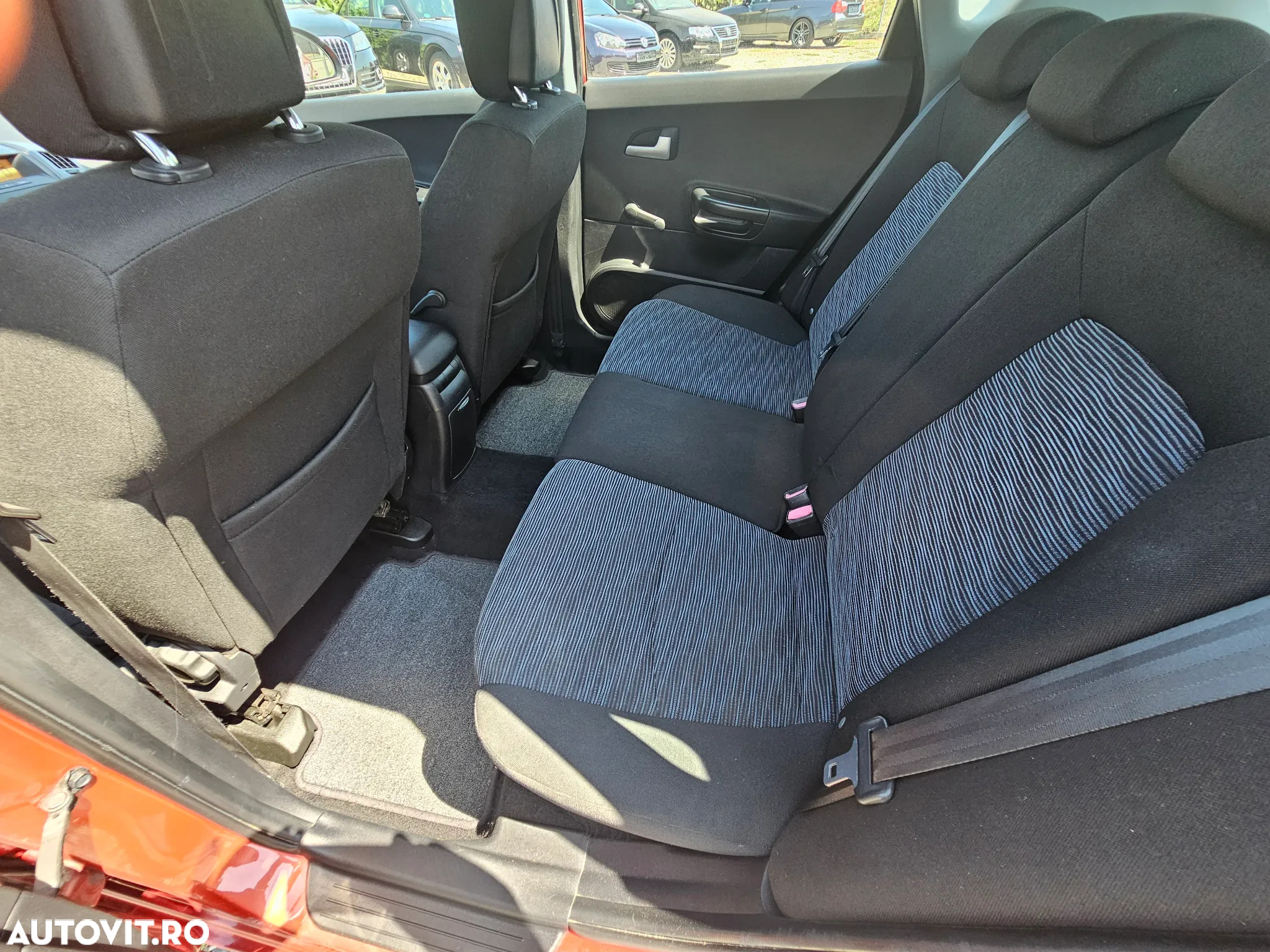 Kia Ceed 1.6 CRDi 115 ISG Vision - 10