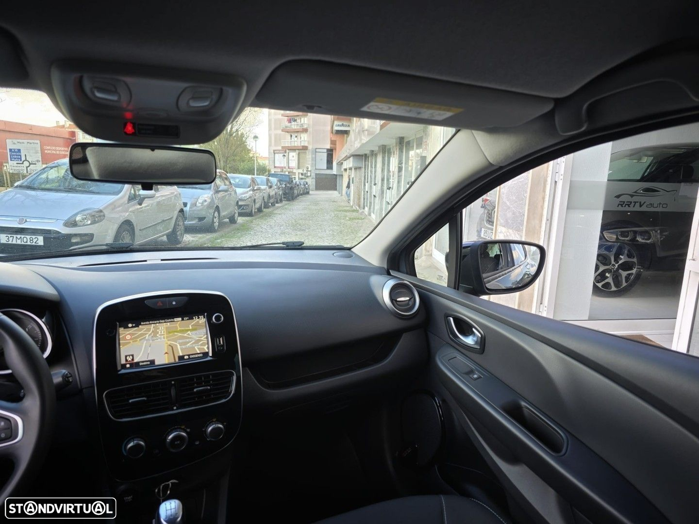 Renault Clio 1.5 dCi Limited - 18