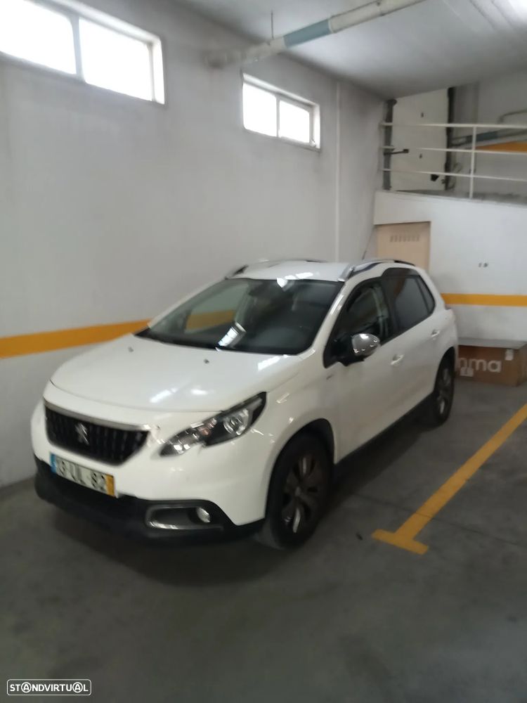 Peugeot 2008 - 5