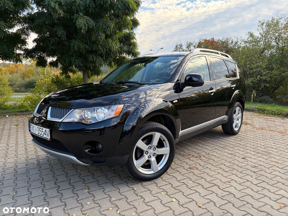 Mitsubishi Outlander 2.4 4WD Invite - 1