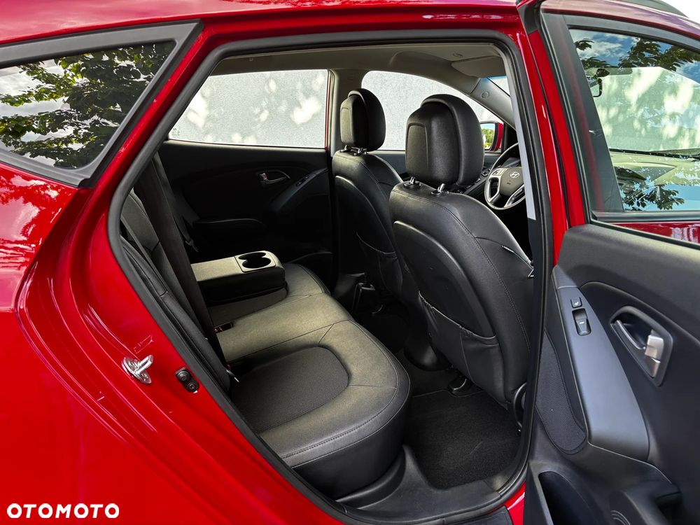Hyundai ix35 1.6 2WD Fifa World Cup Edition - 13