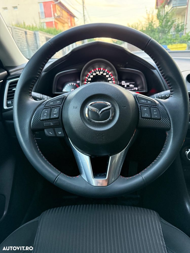 Mazda 3 - 18