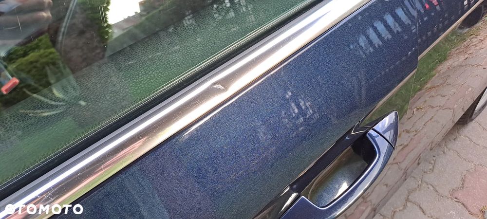 Volkswagen Passat 2.0 TDI DPF Highline - 18