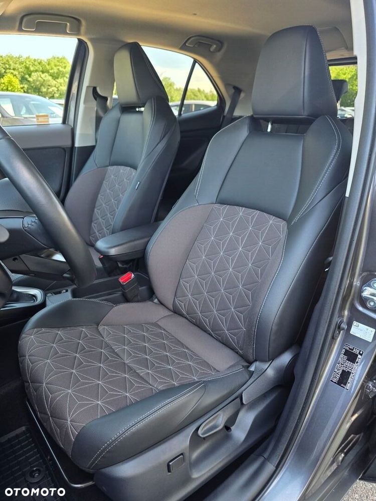 Toyota Yaris Cross - 21