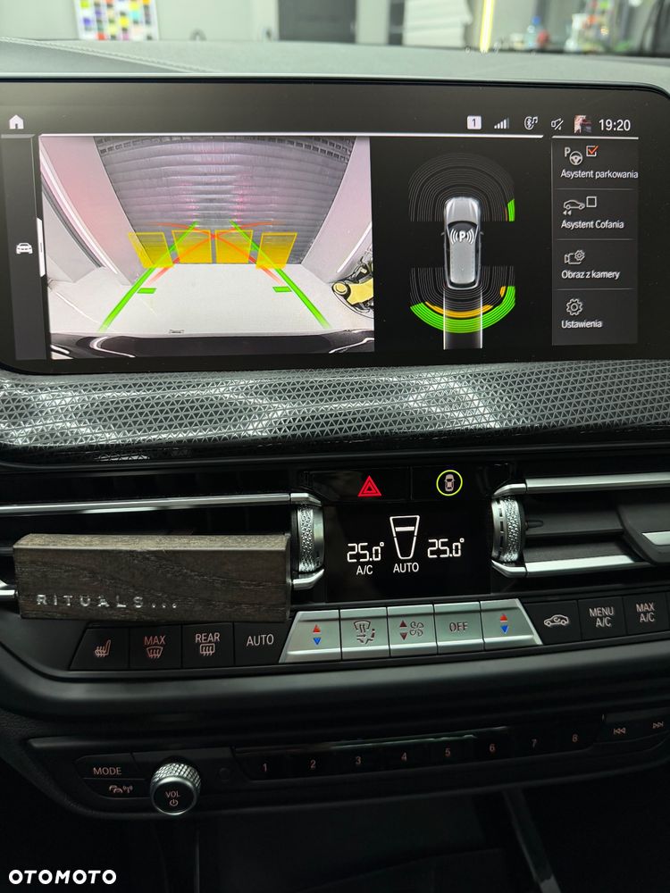 BMW Seria 1 118i Sport Line - 23