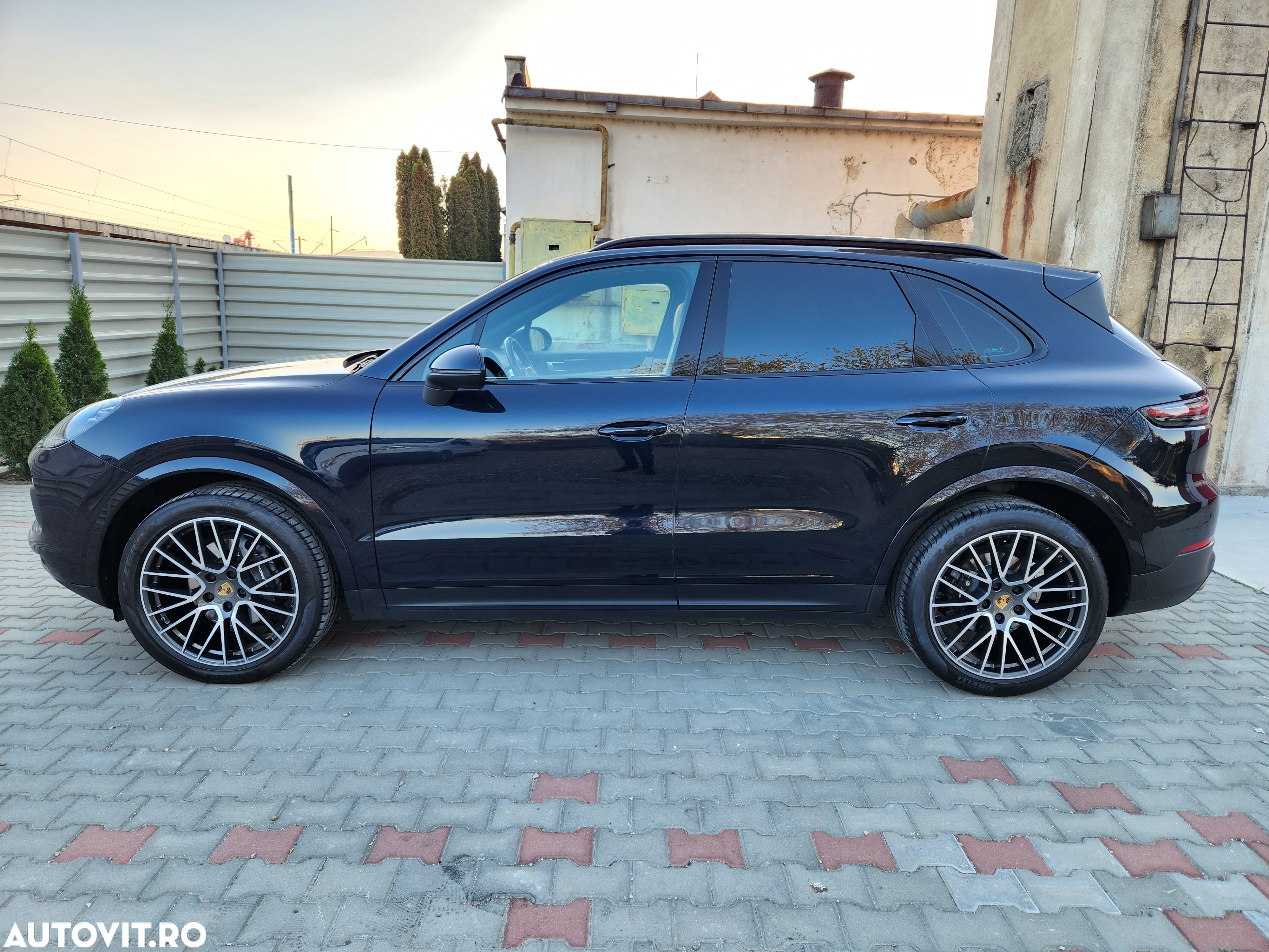 Porsche Cayenne - 17