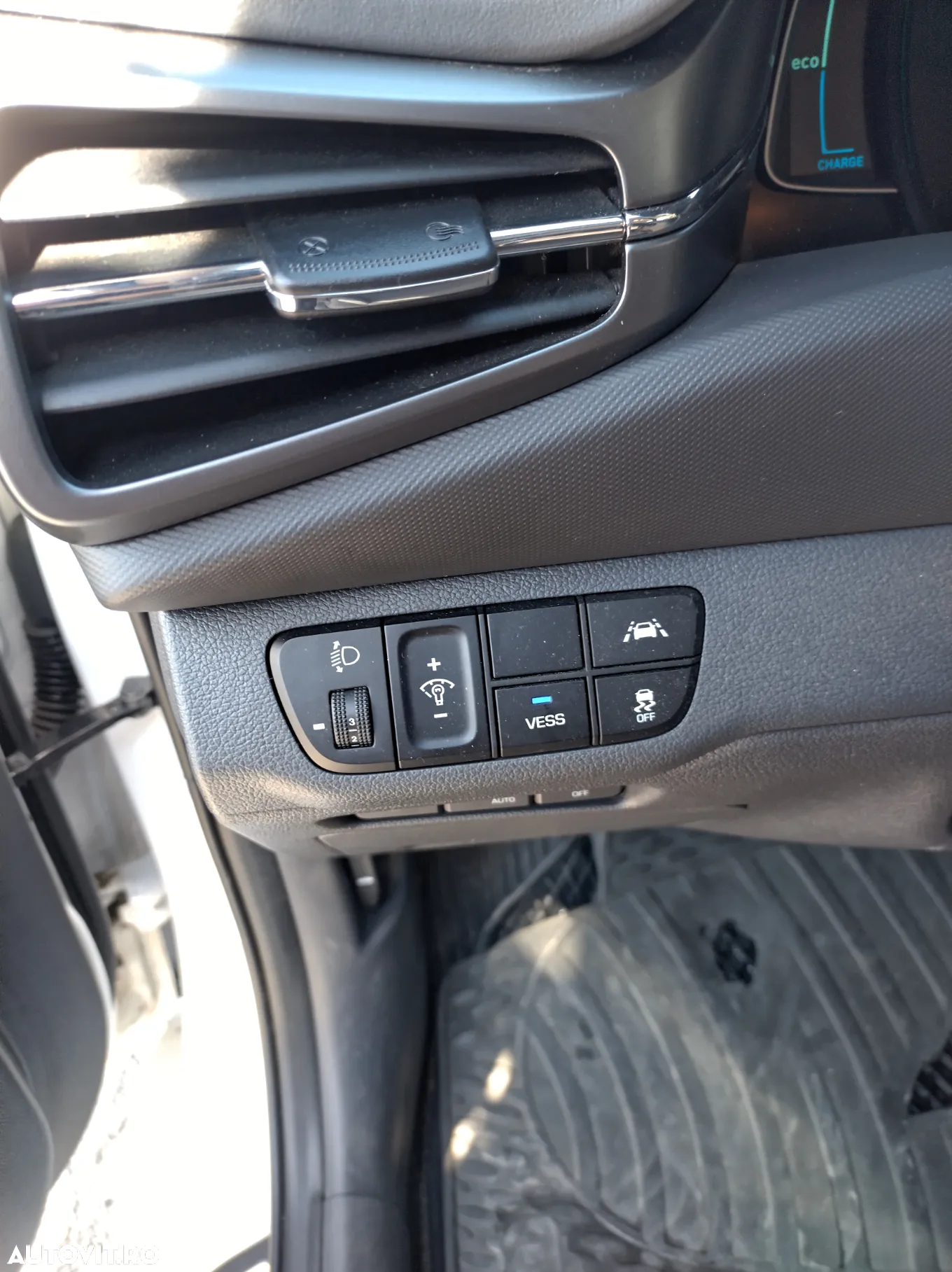 Hyundai IONIQ Plug-in-Hybrid 1.6 GDI - 8