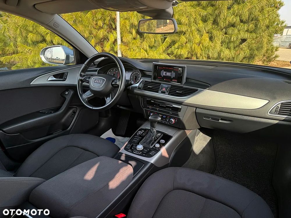Audi A6 Avant - 16