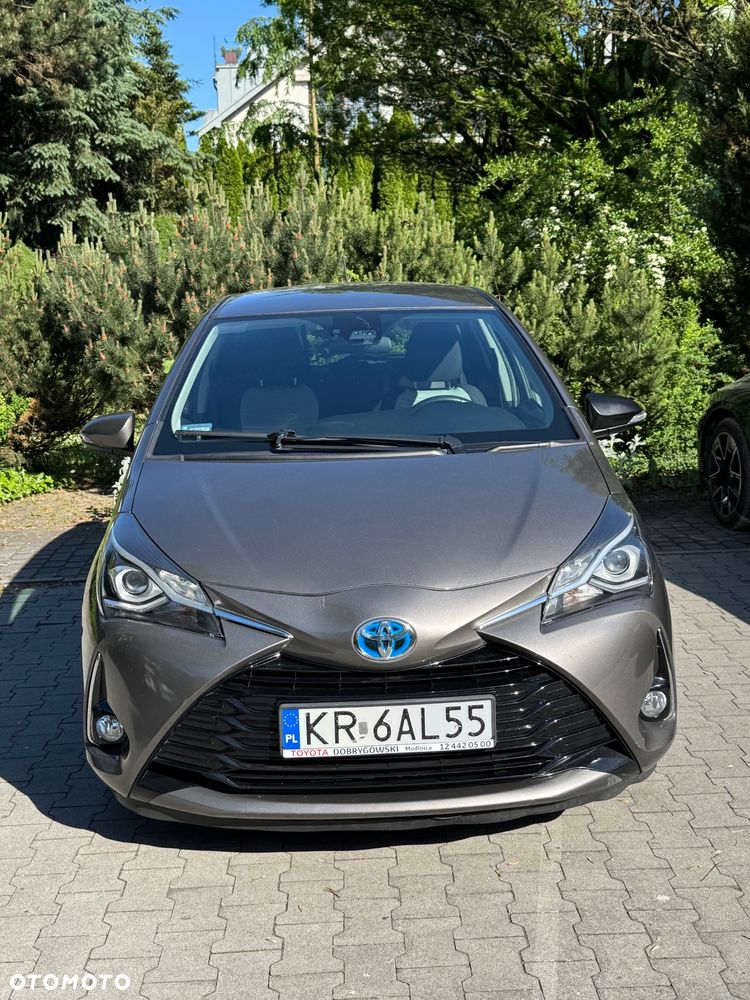 Toyota Yaris Hybrid 100 Premium EU6 - 3