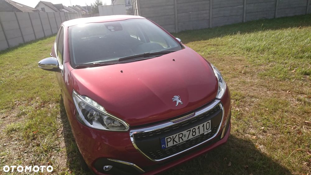 Peugeot 208 - 13