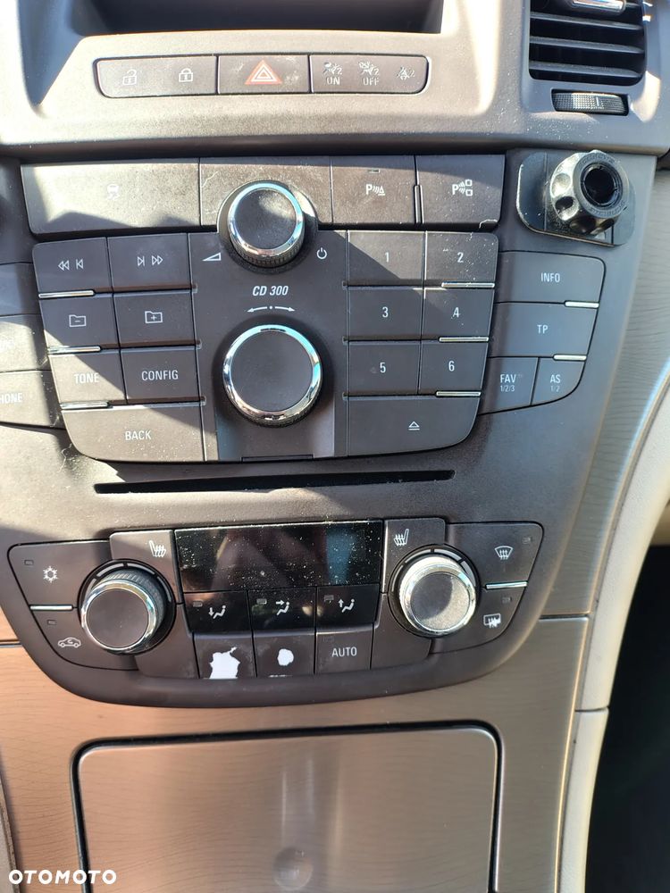 Opel Insignia 2.0 CDTI Cosmo ecoFLEX - 13