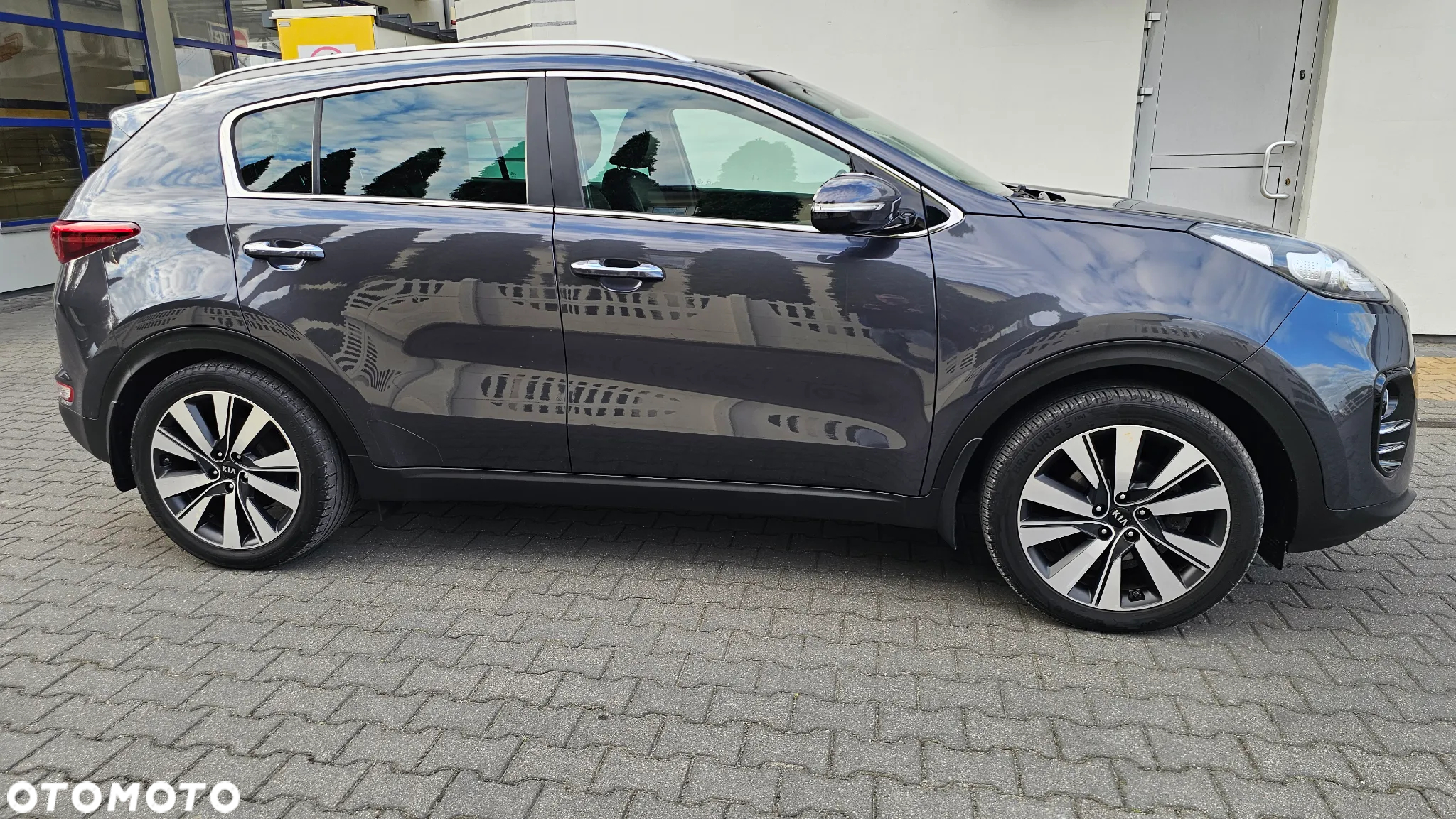 Kia Sportage 1.7 CRDI 2WD Dream-Team Edition - 15