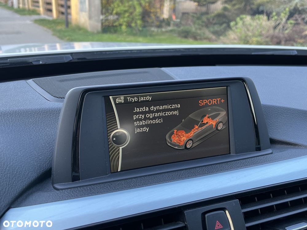 BMW 3GT 318d Sport Line - 33