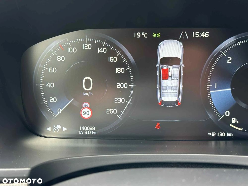 Volvo V90 D5 AWD R-Design - 13