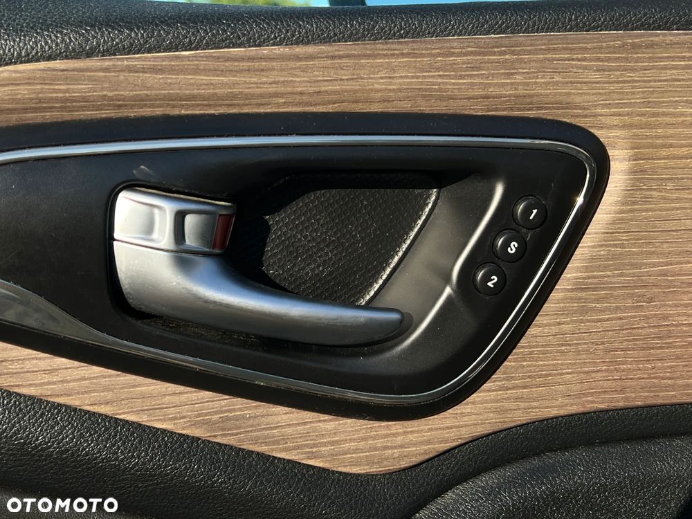Chrysler 200 - 20