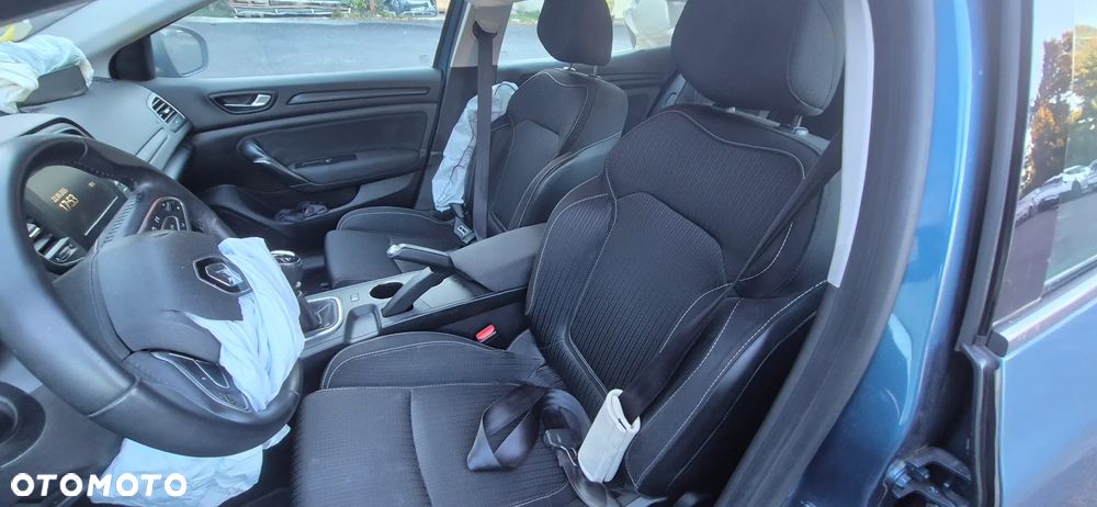 Renault Megane 1.5 Blue dCi Business - 16