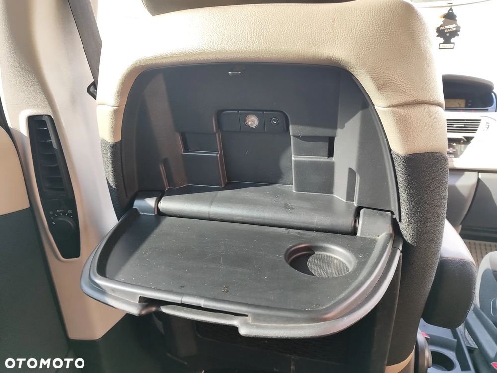 Citroën C4 Grand Picasso 2.0 HDi Exclusive MCP - 24