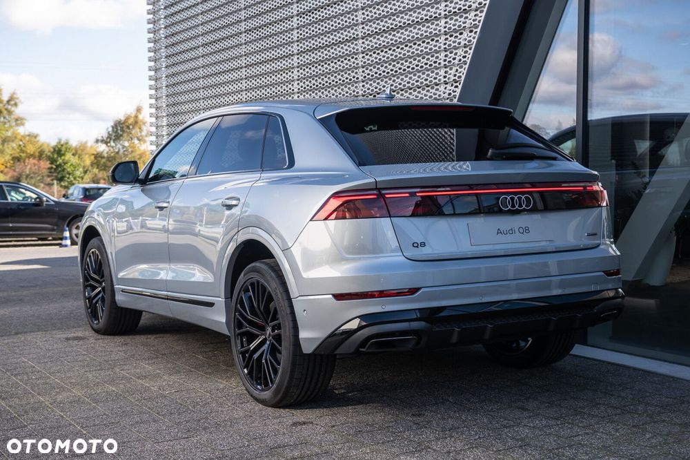 Audi Q8 - 4