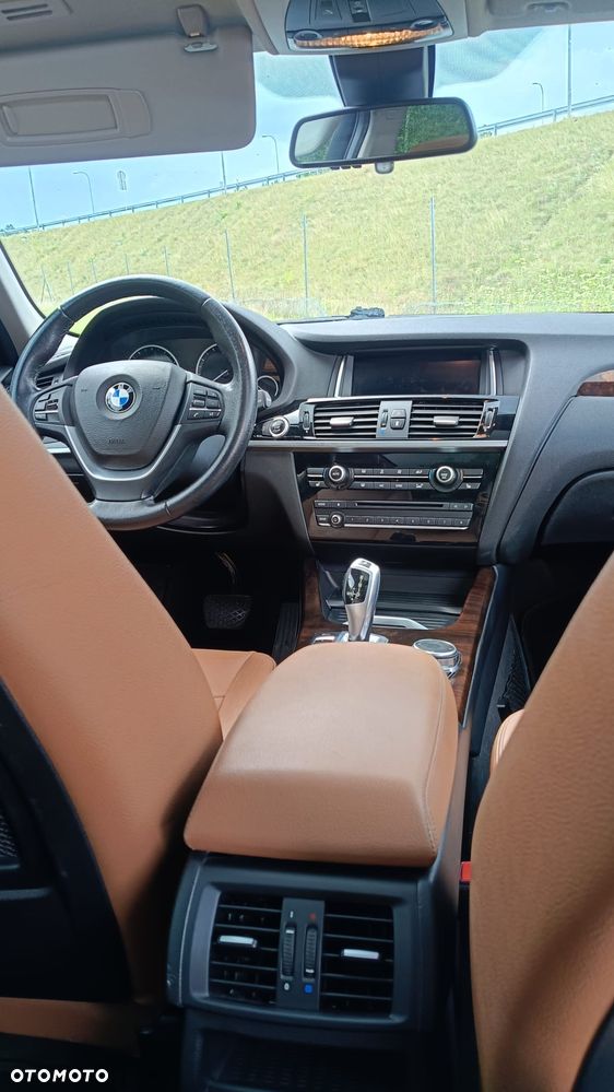 BMW X3 xDrive28i Sport-Aut xLine - 12