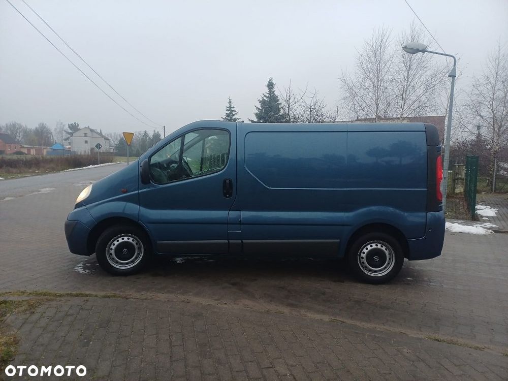 Opel VIVARO - 16