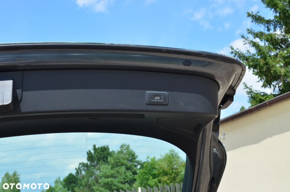 Audi A6 Avant 2.0 TDI ultra S tronic - 37