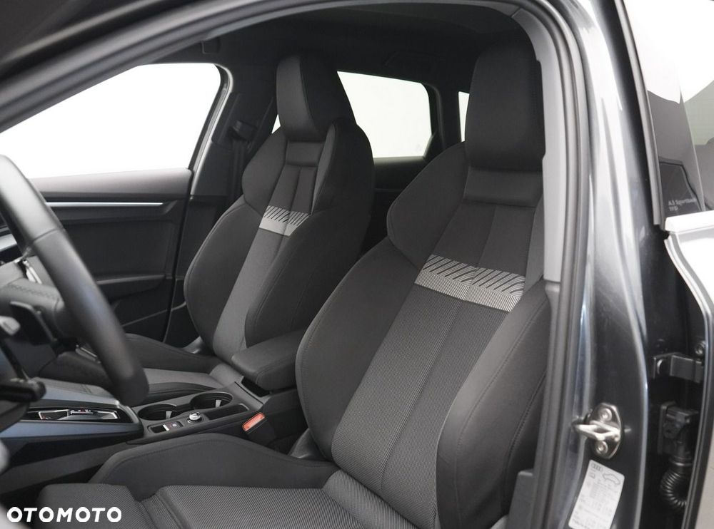 Audi A3 Sportback - 18