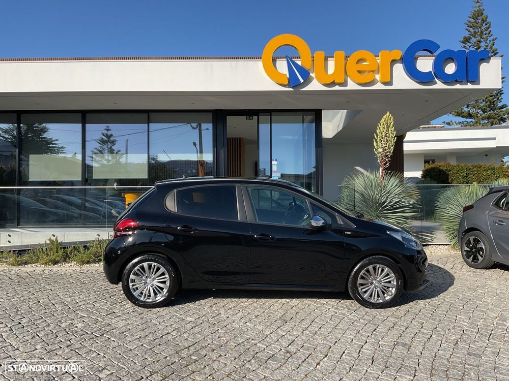 Peugeot 208 1.2 PureTech Style - 12
