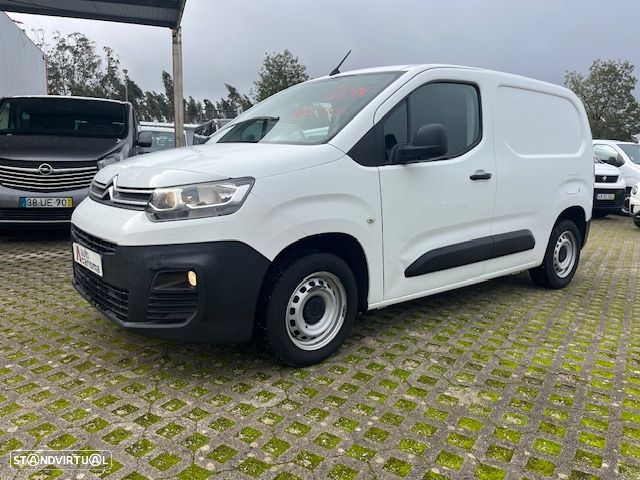 Citroën BERLINGO 100CV COM AC - 4