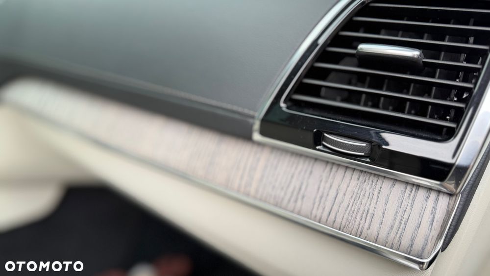 Volvo XC 90 B5 D AWD Ultimate Bright 7os - 24