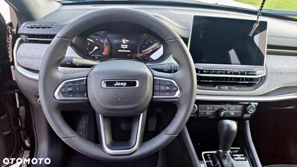 Jeep Compass - 11