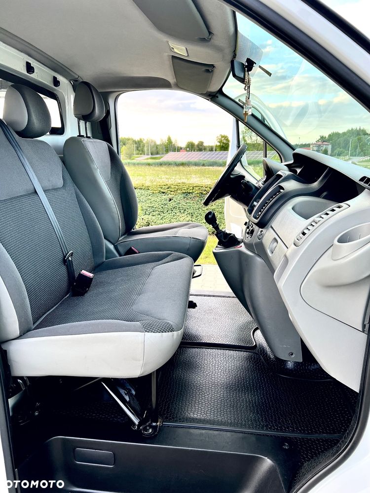 Opel Vivaro - 12