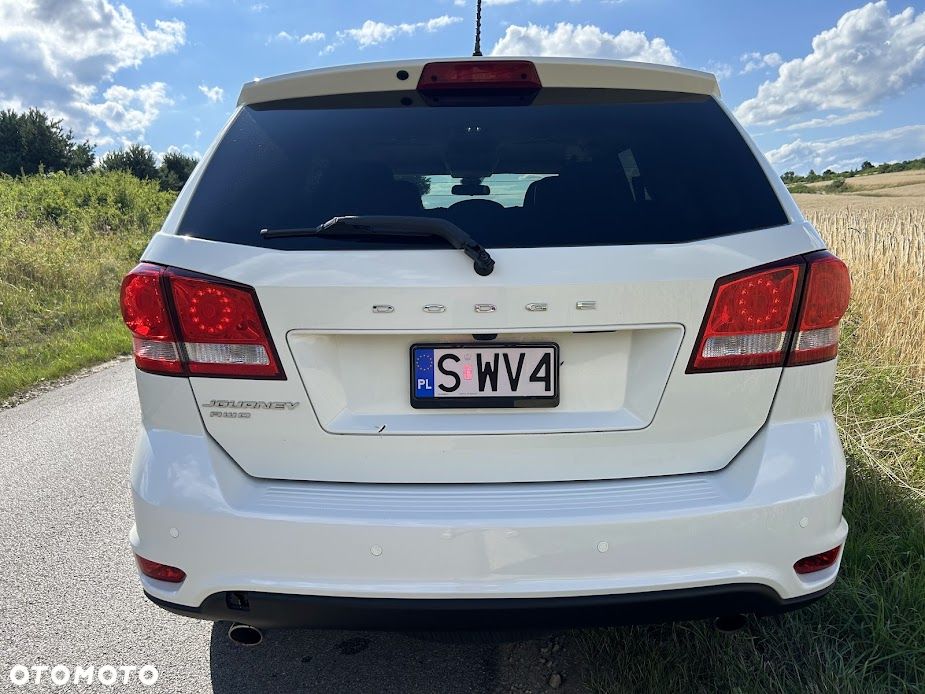 Dodge Journey - 32