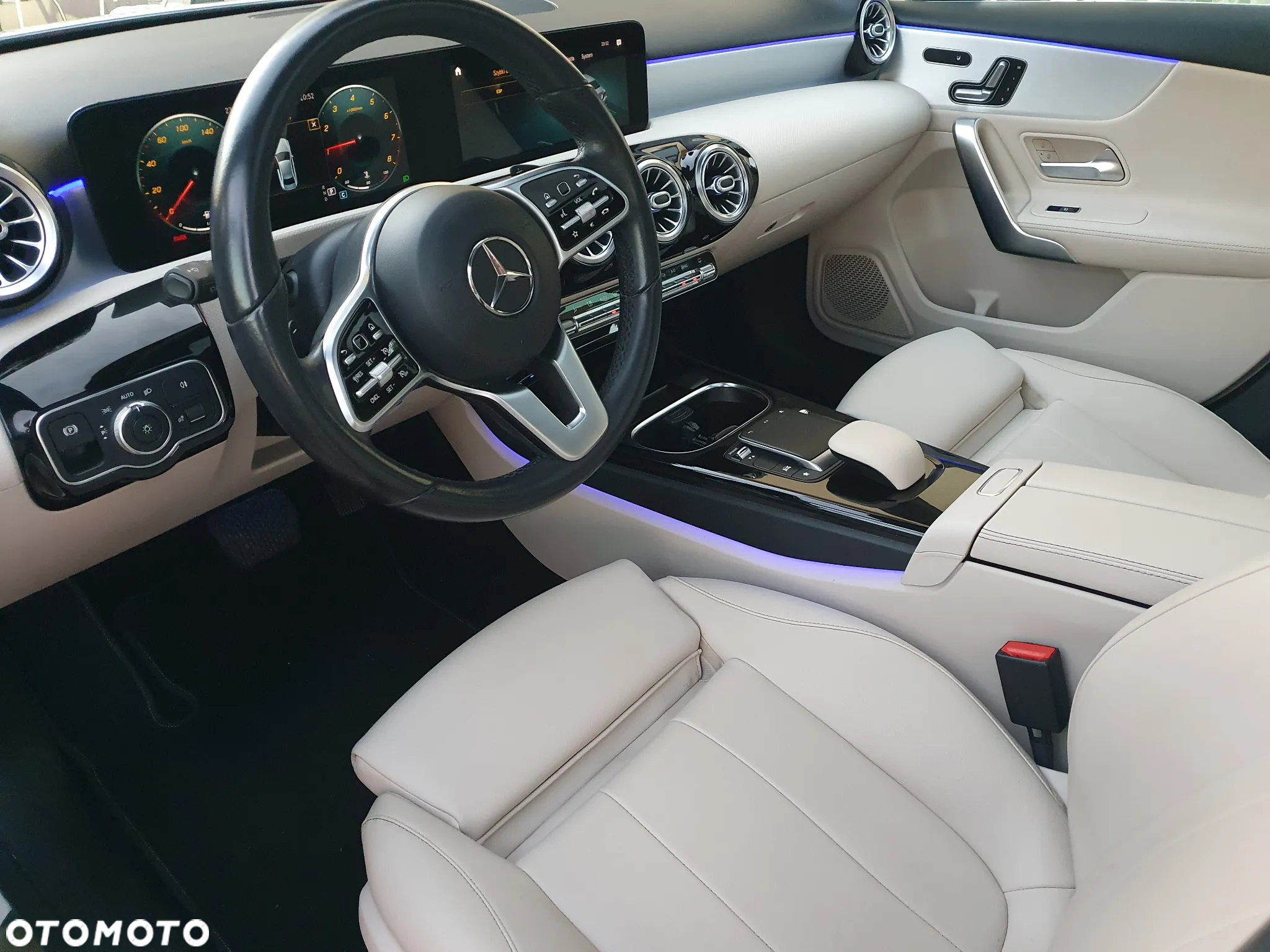 Mercedes-Benz Klasa A 220 4-Matic Style 7G-DCT - 20