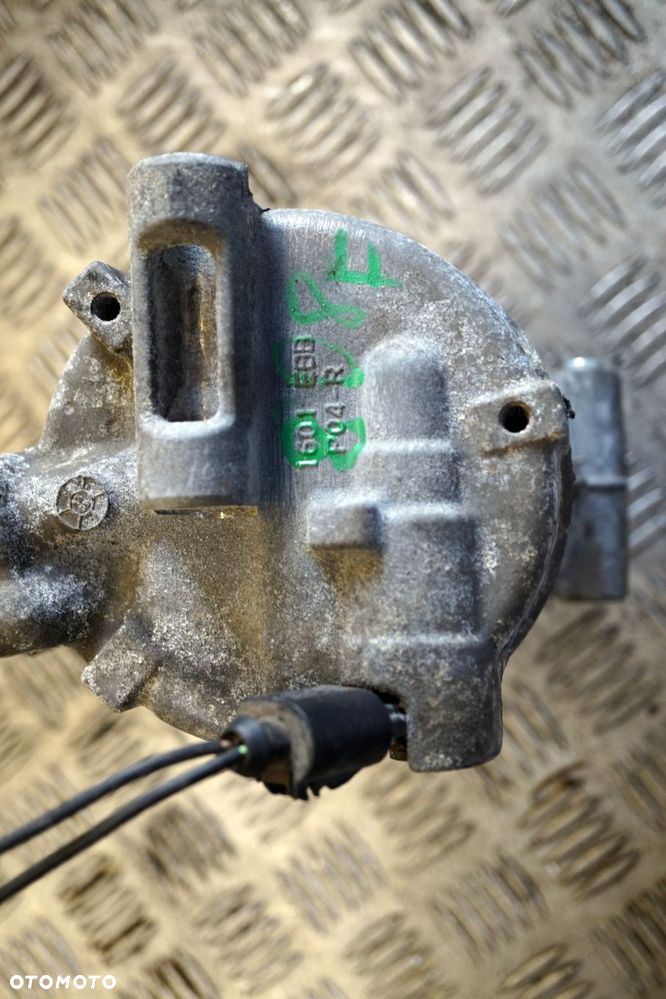 KOMPRESOR KLIMATYZACJI SPRĘŻARKA PASSAT B6 1K0820808F VOLKSWAGEN 2005-2010 - 4
