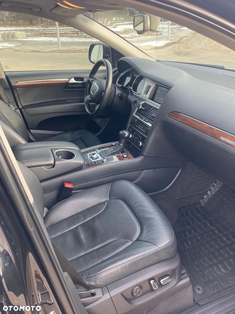 Audi Q7 - 11