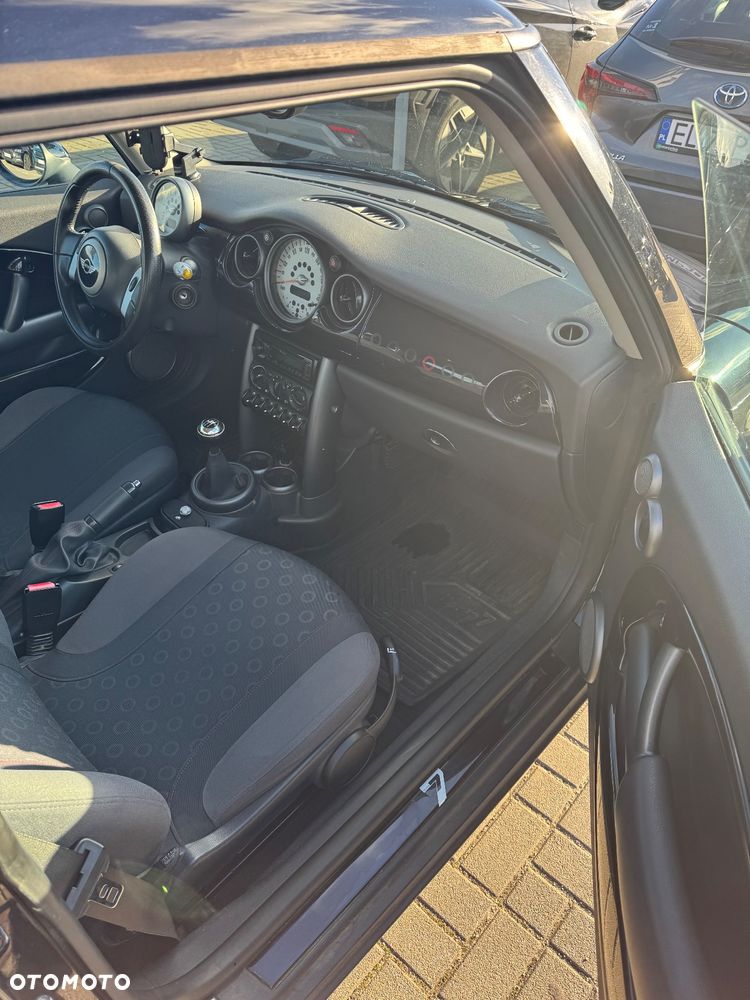 MINI ONE Standard - 8