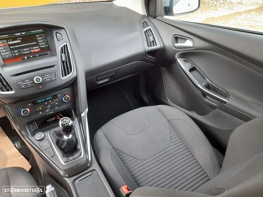 Ford Focus 1.5 TDCi Trend+ - 32
