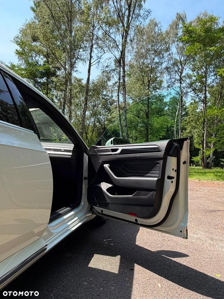 Volkswagen Arteon 2.0 TSI R-Line DSG - 22