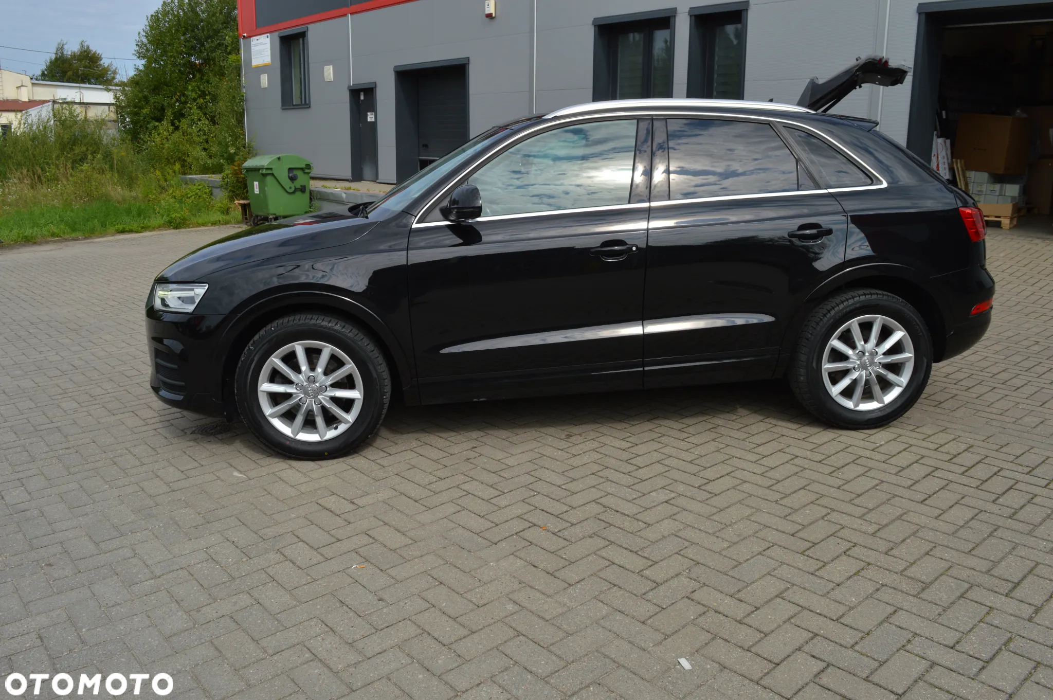 Audi Q3 2.0 TDI quattro S tronic design - 5